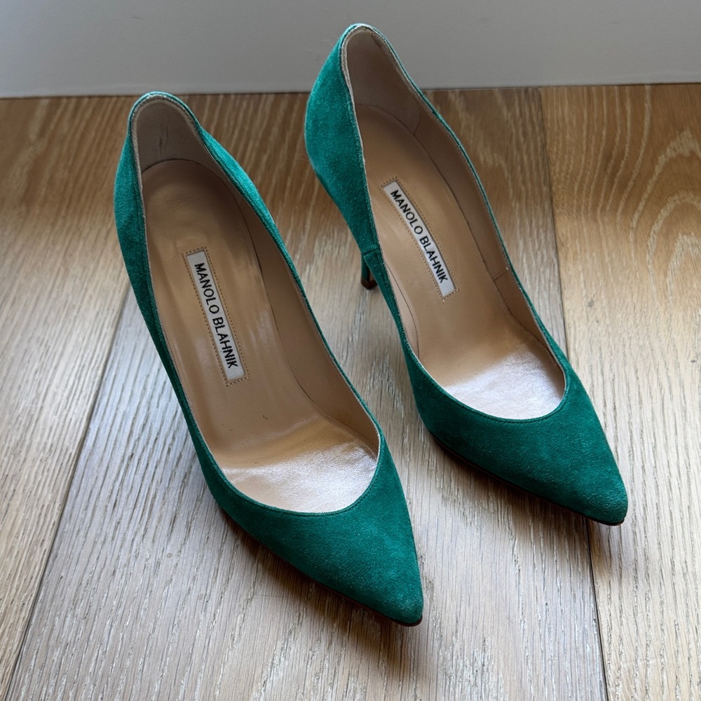 Manolo Blahnik Teal Suede Pointed-Toe Pump